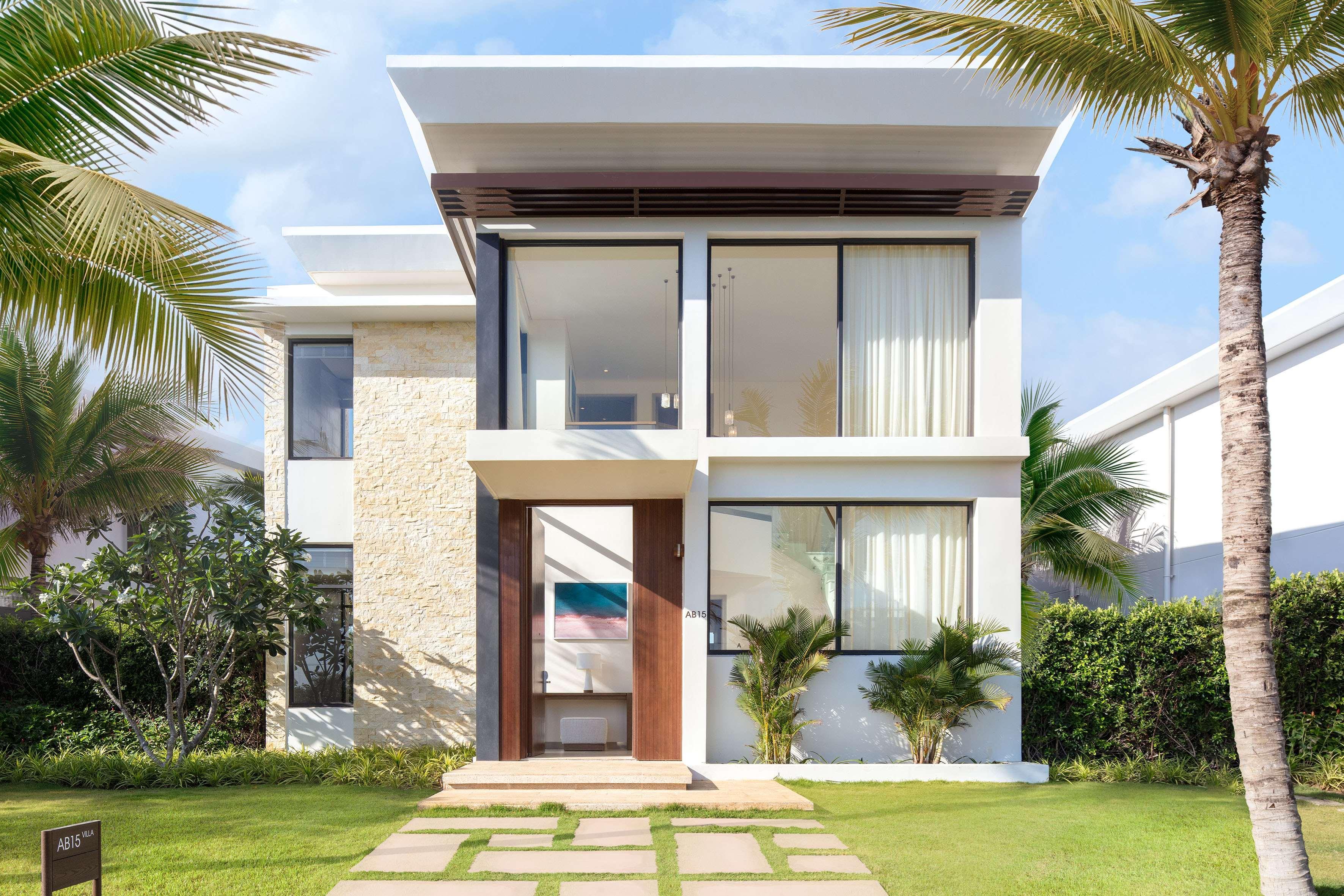 Melia Ho Tram Beach Resort Bagian luar foto A house in the community