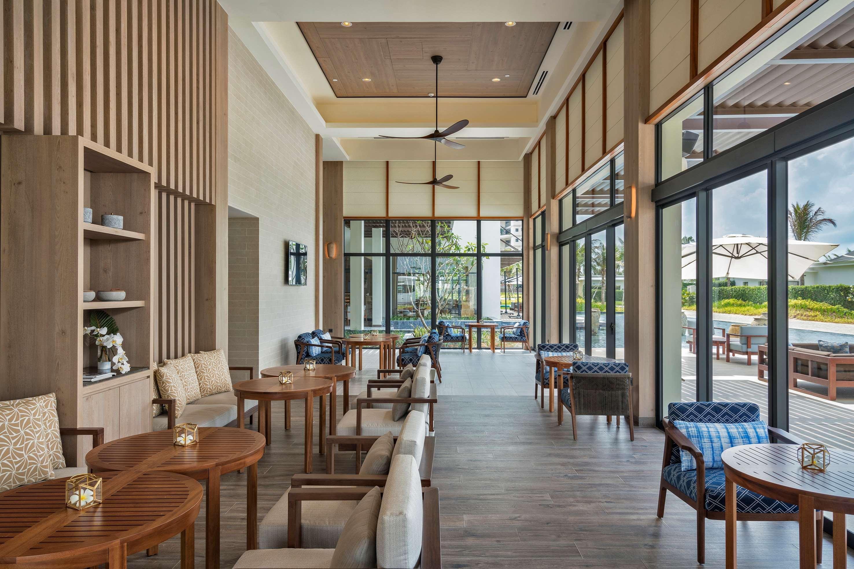 Melia Ho Tram Beach Resort Bagian luar foto The Beach Club