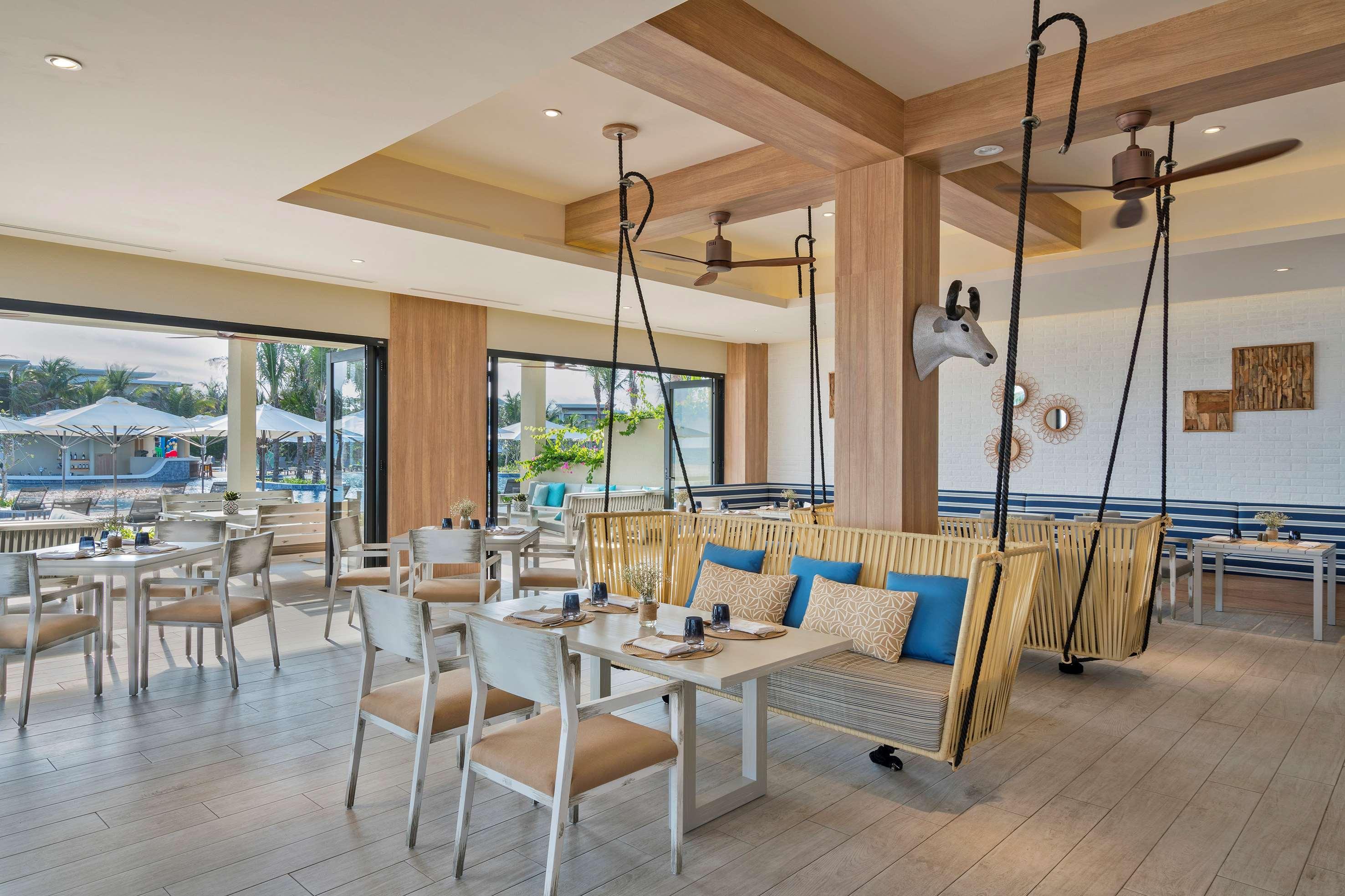 Melia Ho Tram Beach Resort Bagian luar foto The Deck