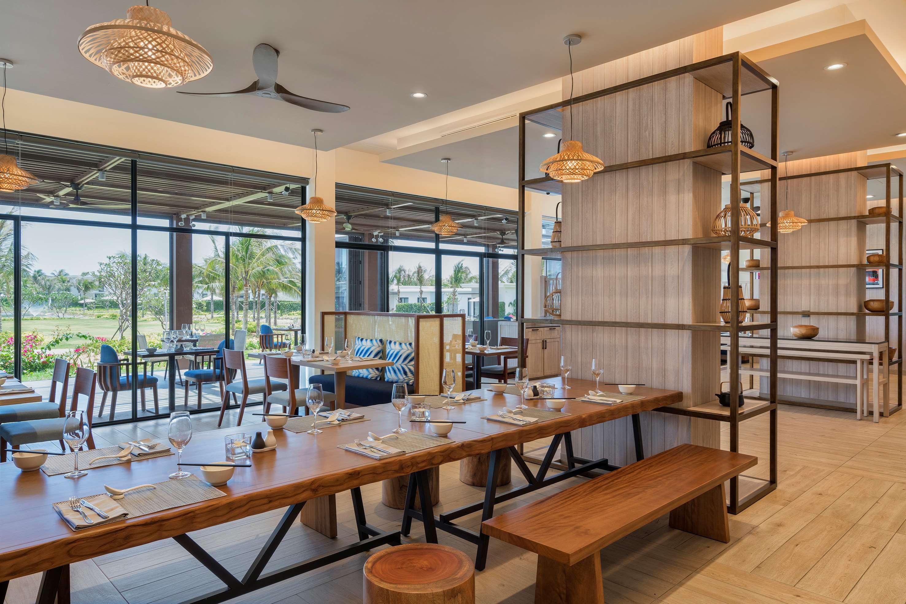 Melia Ho Tram Beach Resort Bagian luar foto The Beach Club