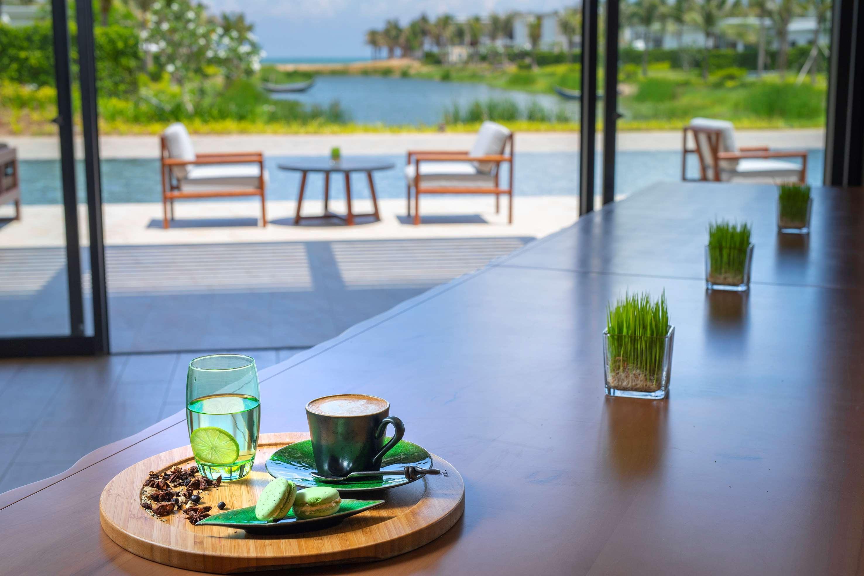 Melia Ho Tram Beach Resort Bagian luar foto View from the lobby