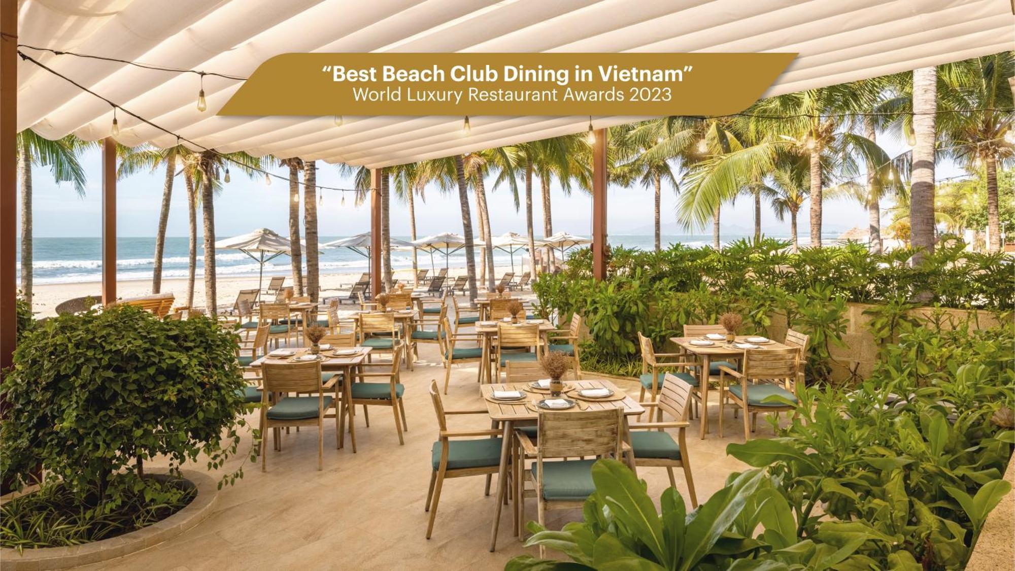 Melia Ho Tram Beach Resort Bagian luar foto Beach Club Dining
